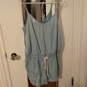Loft chambray romper, adjustable straps, pockets, back pockets drawstring waist